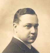 Portrait of Will Grefe
